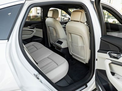 2024 Audi Q8 Sportback e-tron Premium Plus S line quattro