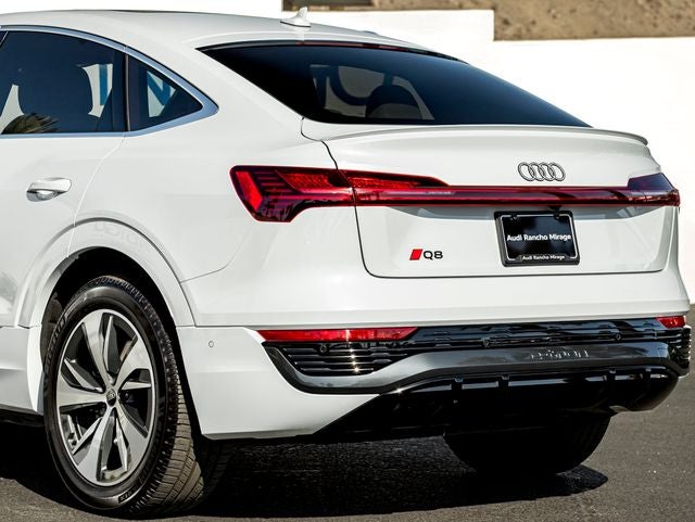 2024 Audi Q8 Sportback e-tron Premium Plus S line quattro