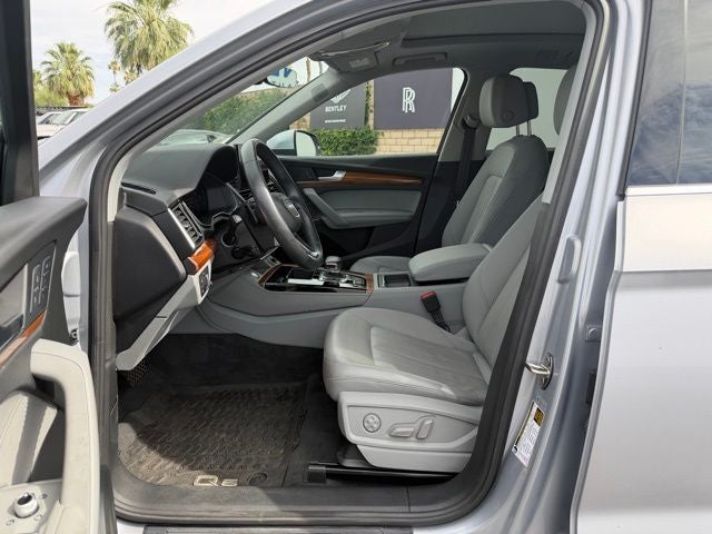 2022 Audi Q5 45 S line Premium quattro