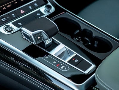 2025 Audi Q8 55 Premium Plus quattro