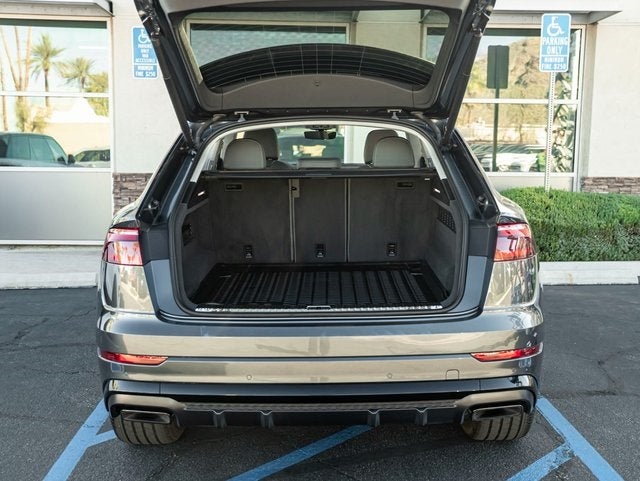 2025 Audi Q8 55 Premium Plus quattro