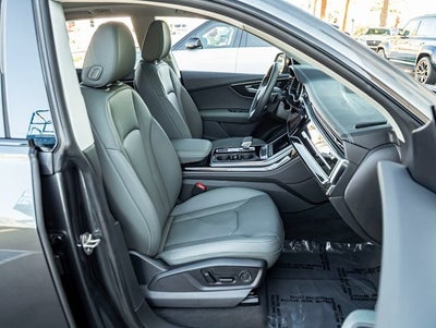 2025 Audi Q8 55 Premium Plus quattro