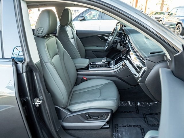 2025 Audi Q8 55 Premium Plus quattro