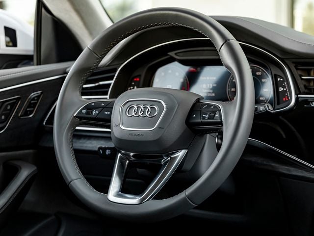 2023 Audi Q8 55 Prestige quattro