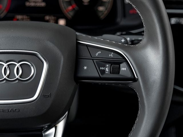 2023 Audi Q8 55 Prestige quattro