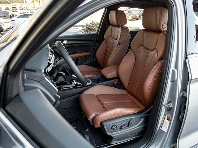 2024 Audi Q5 45 S line Premium quattro