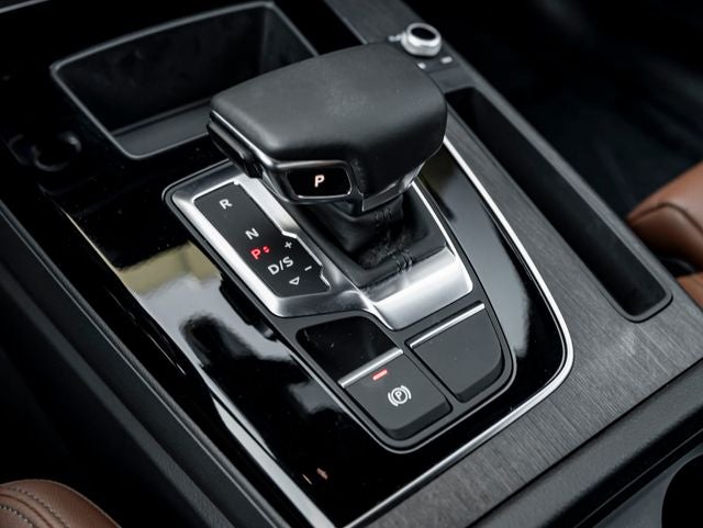 2024 Audi Q5 45 S line Premium quattro