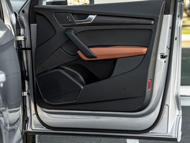 2024 Audi Q5 45 S line Premium quattro