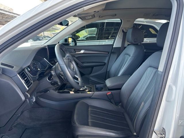 2023 Audi Q5 45 S line Premium quattro