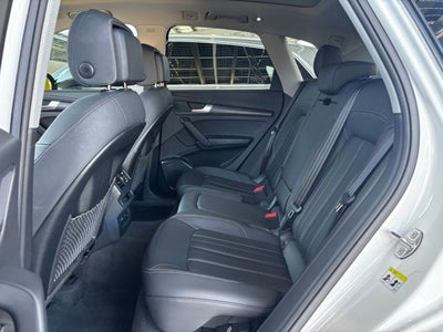 2023 Audi Q5 45 S line Premium quattro