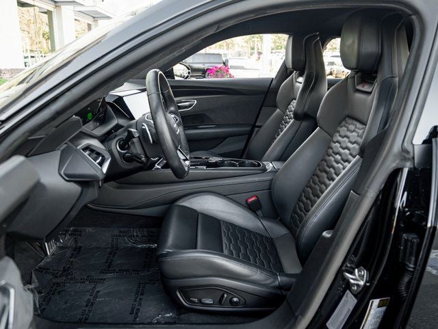 2023 Audi RS e-tron GT Base quattro