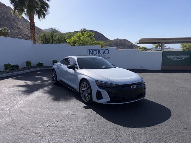 2022 Audi e-tron GT Prestige quattro