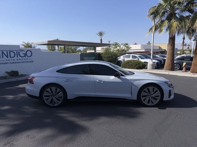 2022 Audi e-tron GT Prestige quattro