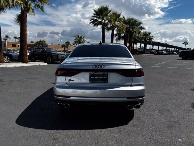2025 Audi S8 4.0T quattro