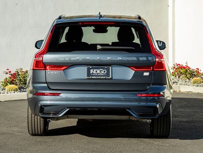 2024 Volvo XC60 Recharge Plug-In Hybrid T8 Plus Dark Theme