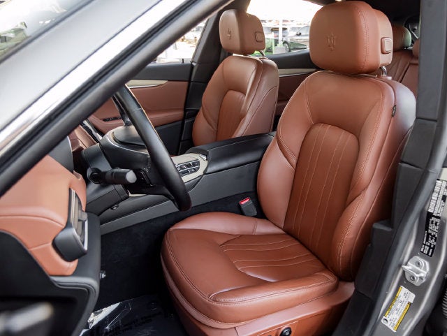 2017 Maserati Levante Base