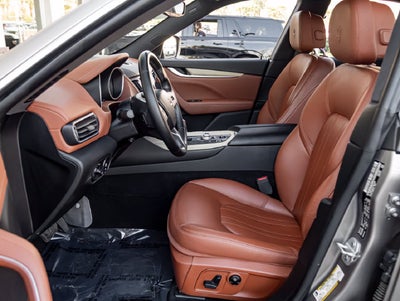 2017 Maserati Levante Base