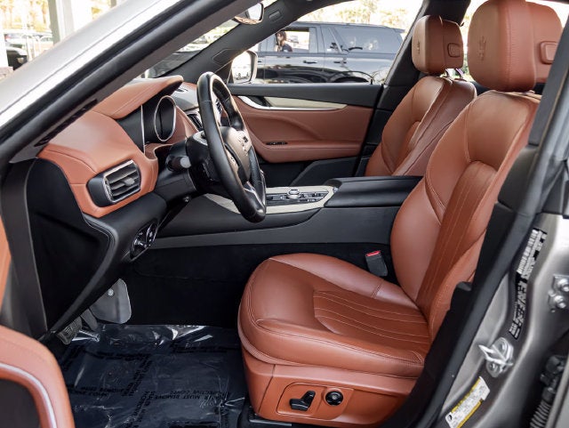 2017 Maserati Levante Base