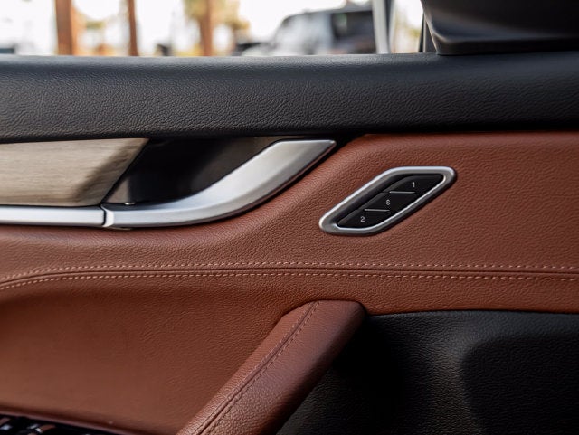 2017 Maserati Levante Base