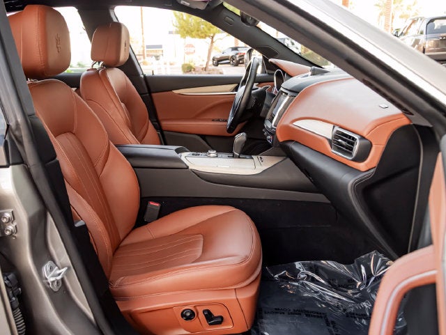 2017 Maserati Levante Base