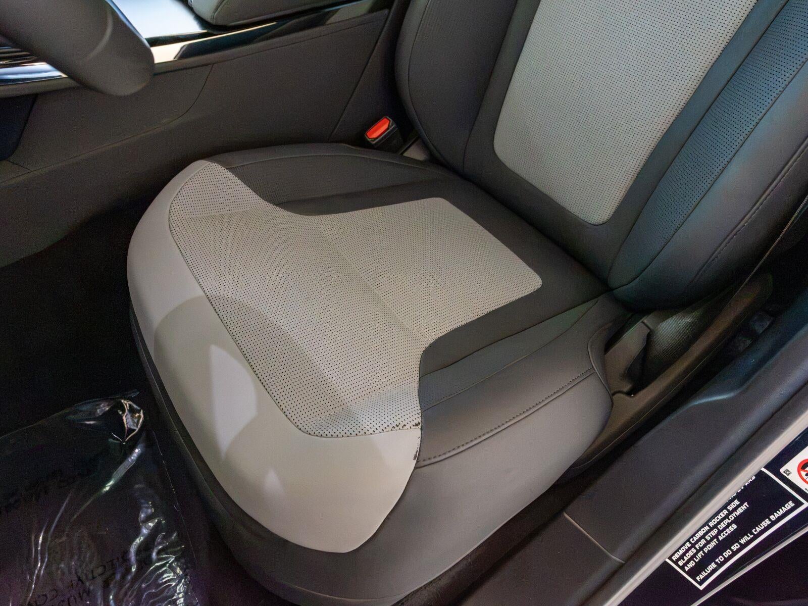 2025 Land Rover Range Rover Sport Urban Xrs P635 SV Edition Two