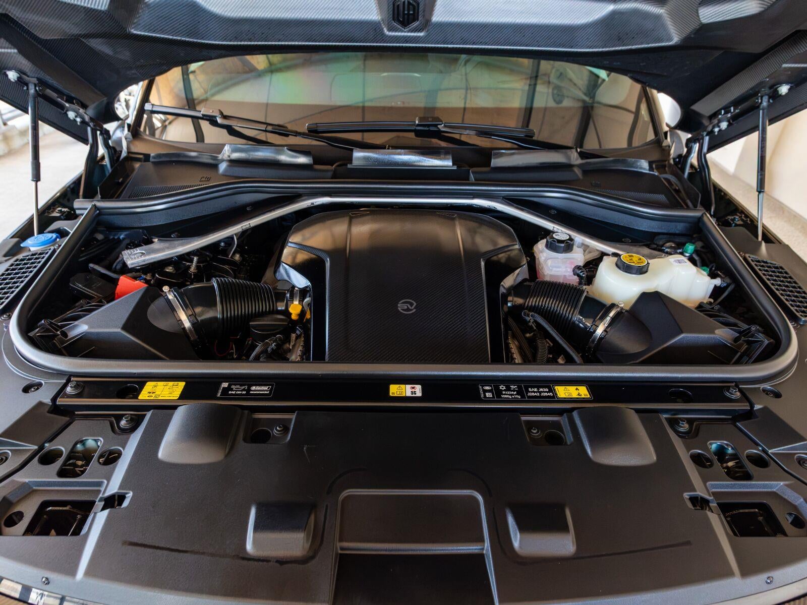 2025 Land Rover Range Rover Sport Urban Xrs P635 SV Edition Two