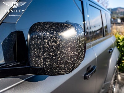 2025 Land Rover Defender URBAN OCTA Edition One