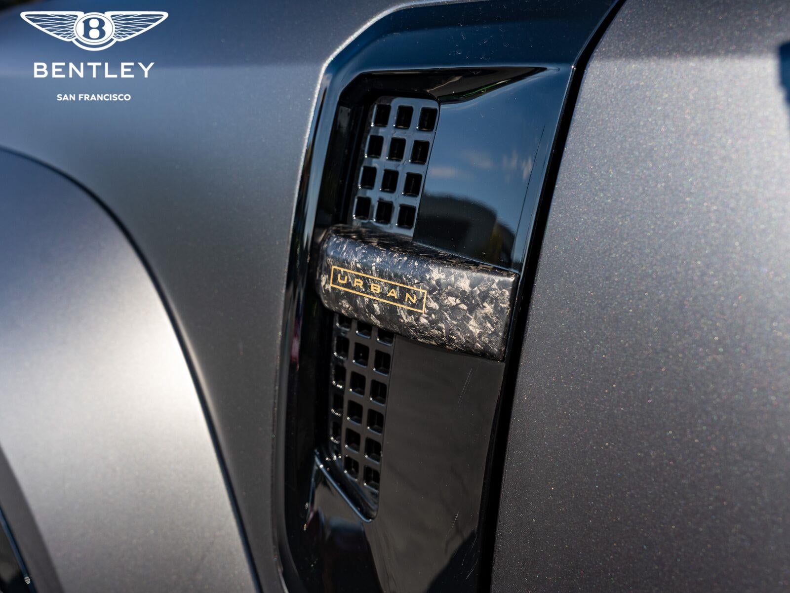 2025 Land Rover Defender URBAN OCTA Edition One