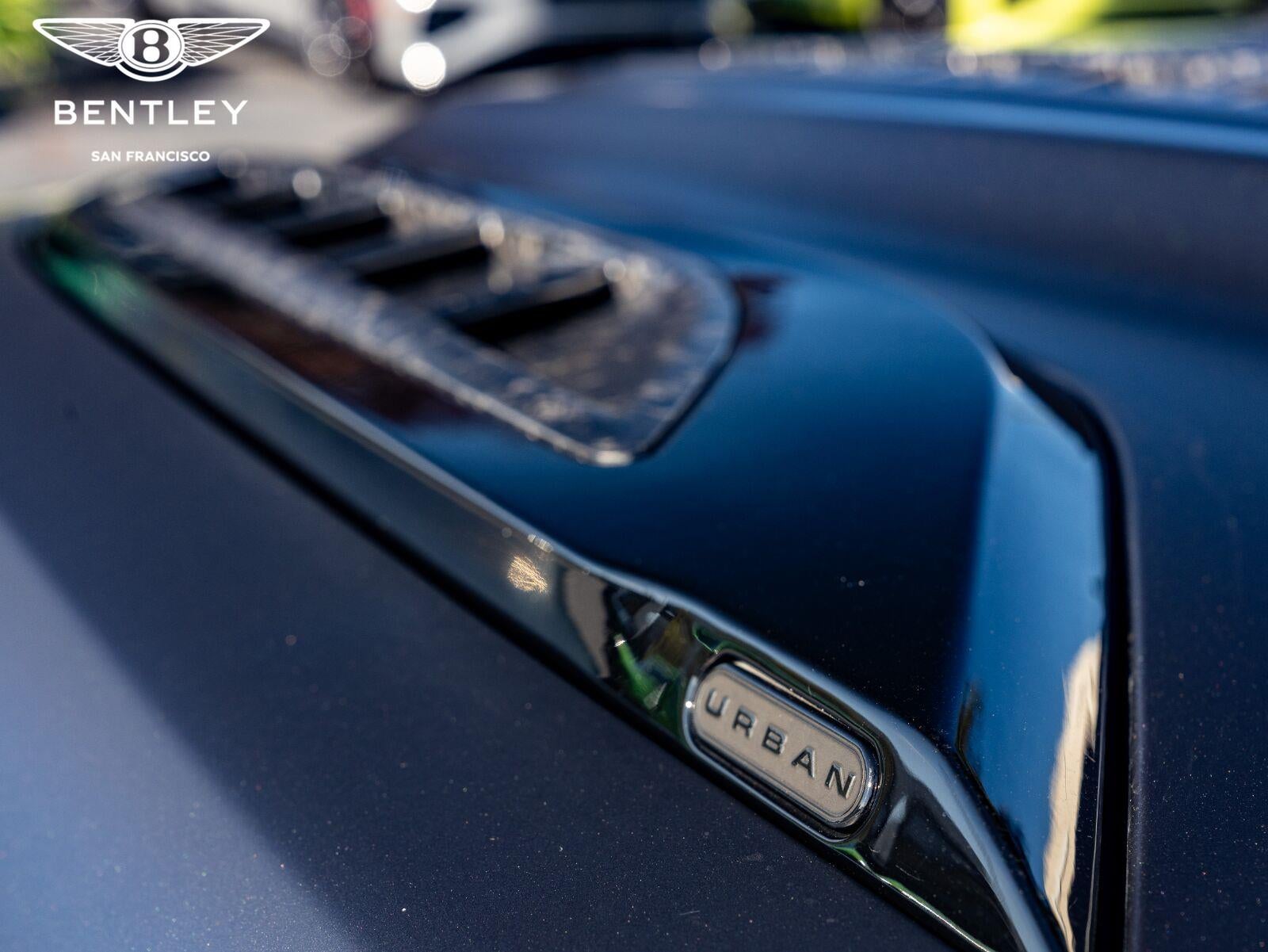 2025 Land Rover Defender URBAN OCTA Edition One