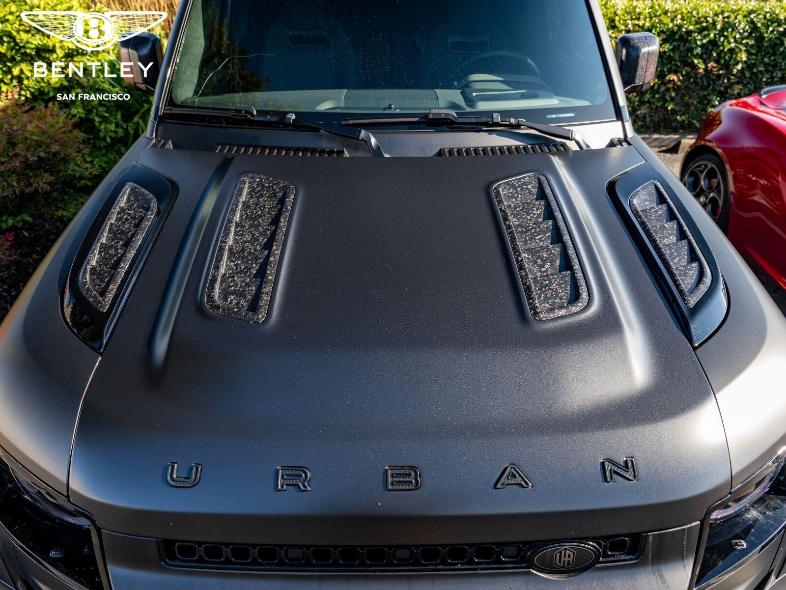 2025 Land Rover Defender URBAN OCTA Edition One