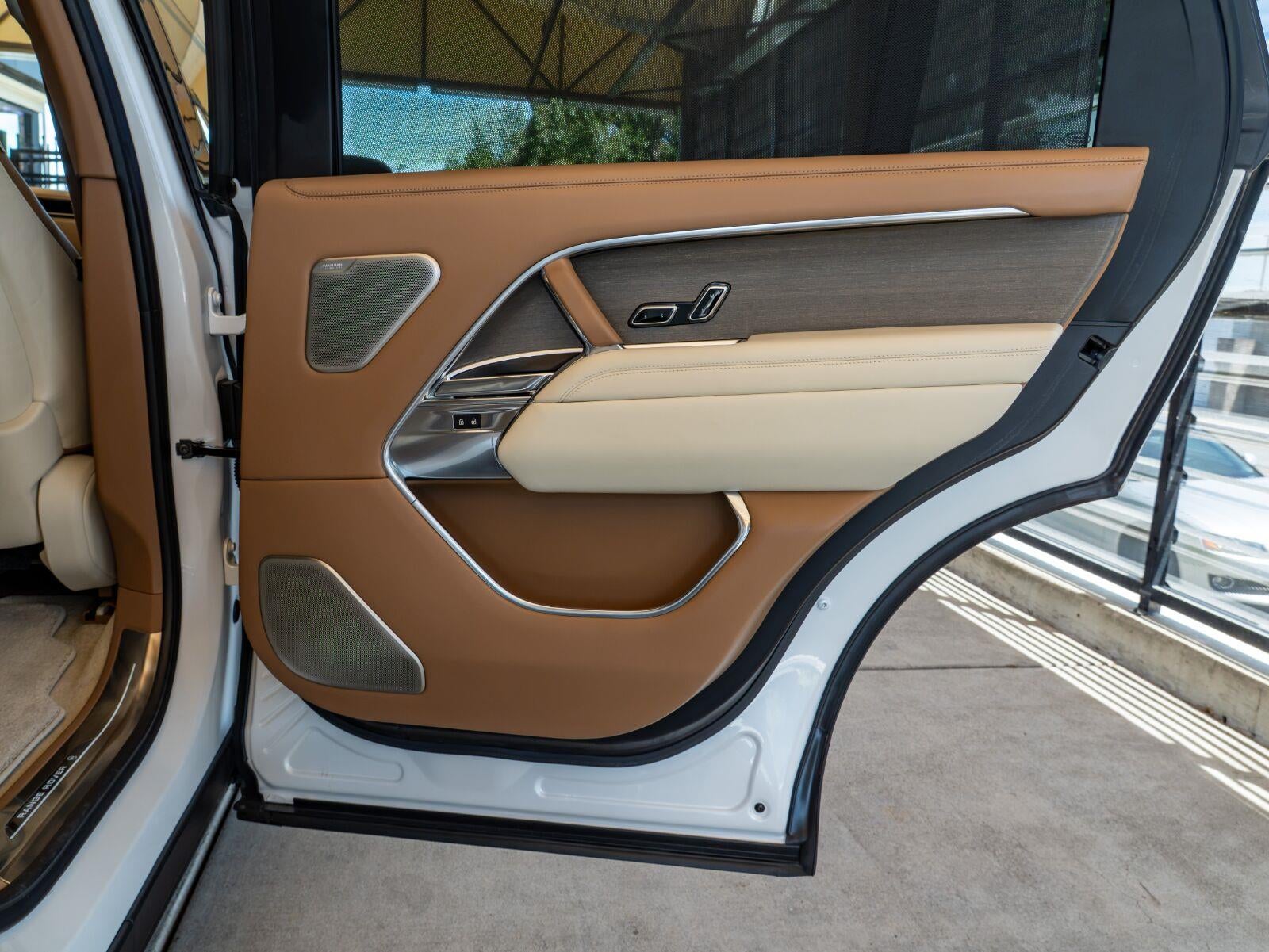 2022 Land Rover Range Rover SV LWB