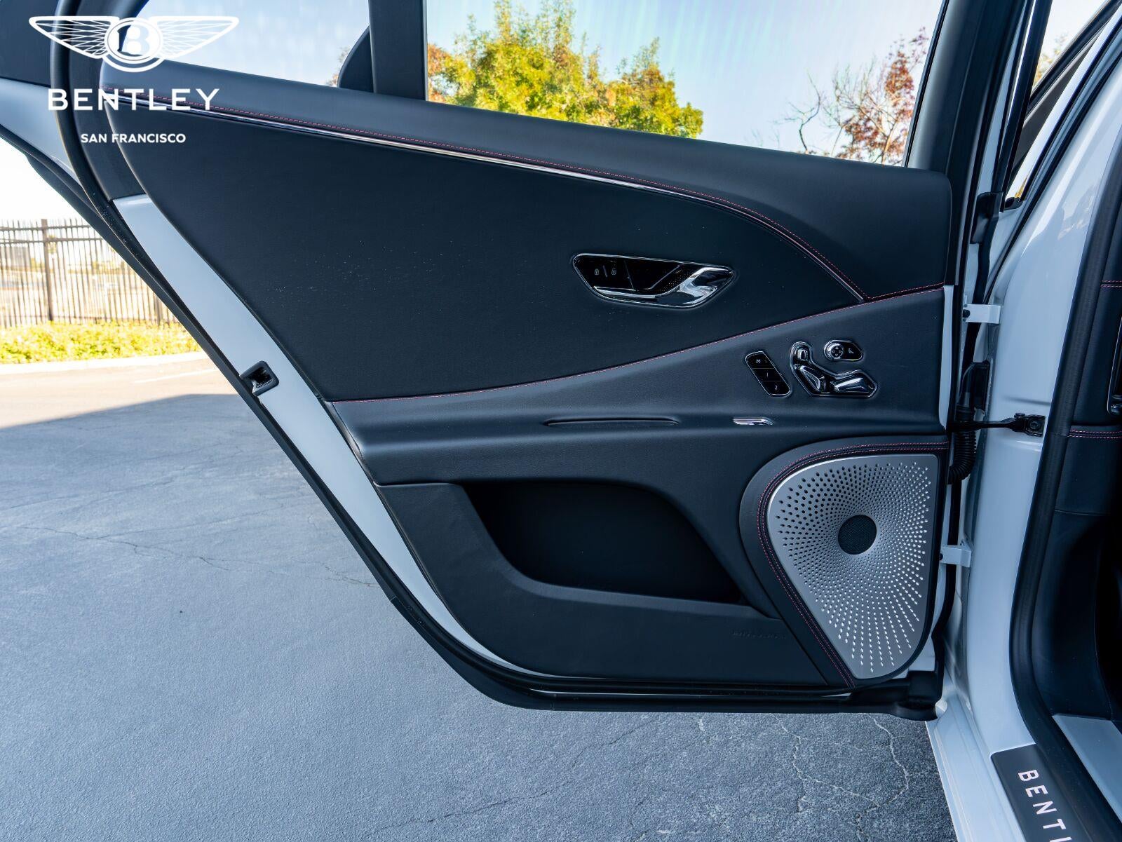 2027 Bentley Flying Spur Base