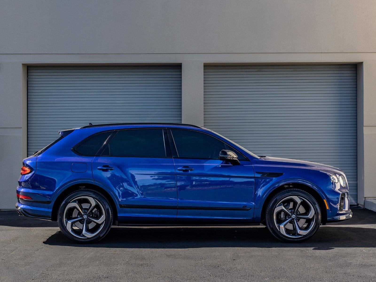 2022 Bentley Bentayga V8