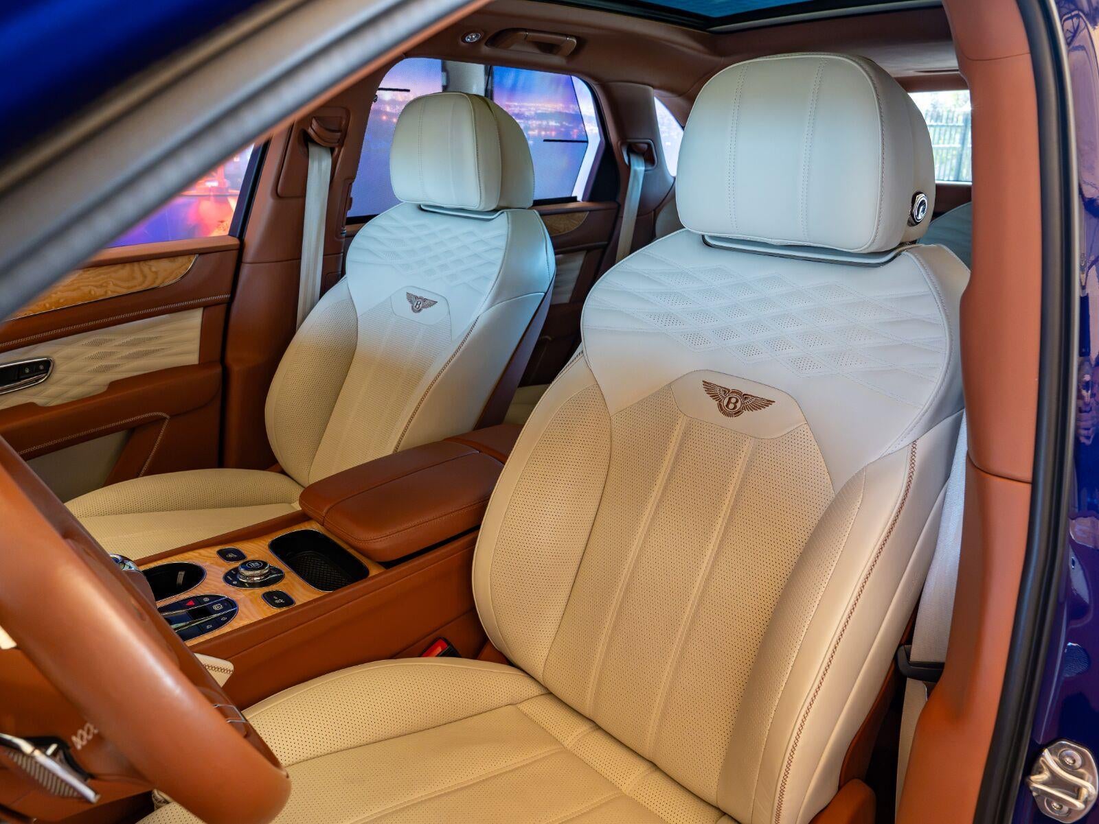 2024 Bentley Bentayga Azure