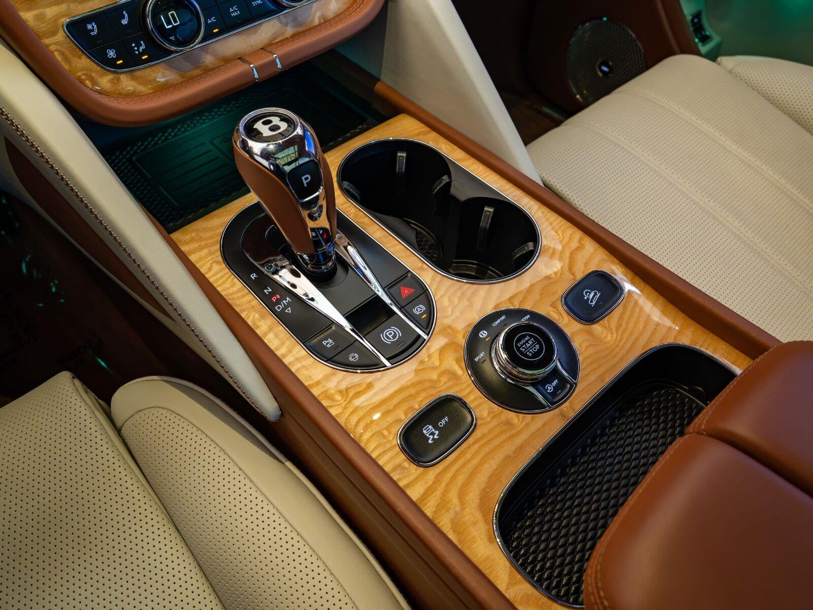 2024 Bentley Bentayga Azure