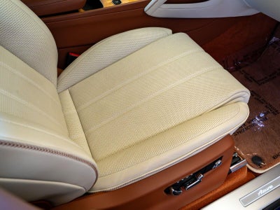 2024 Bentley Bentayga Azure