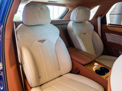 2024 Bentley Bentayga Azure