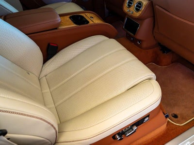 2024 Bentley Bentayga Azure
