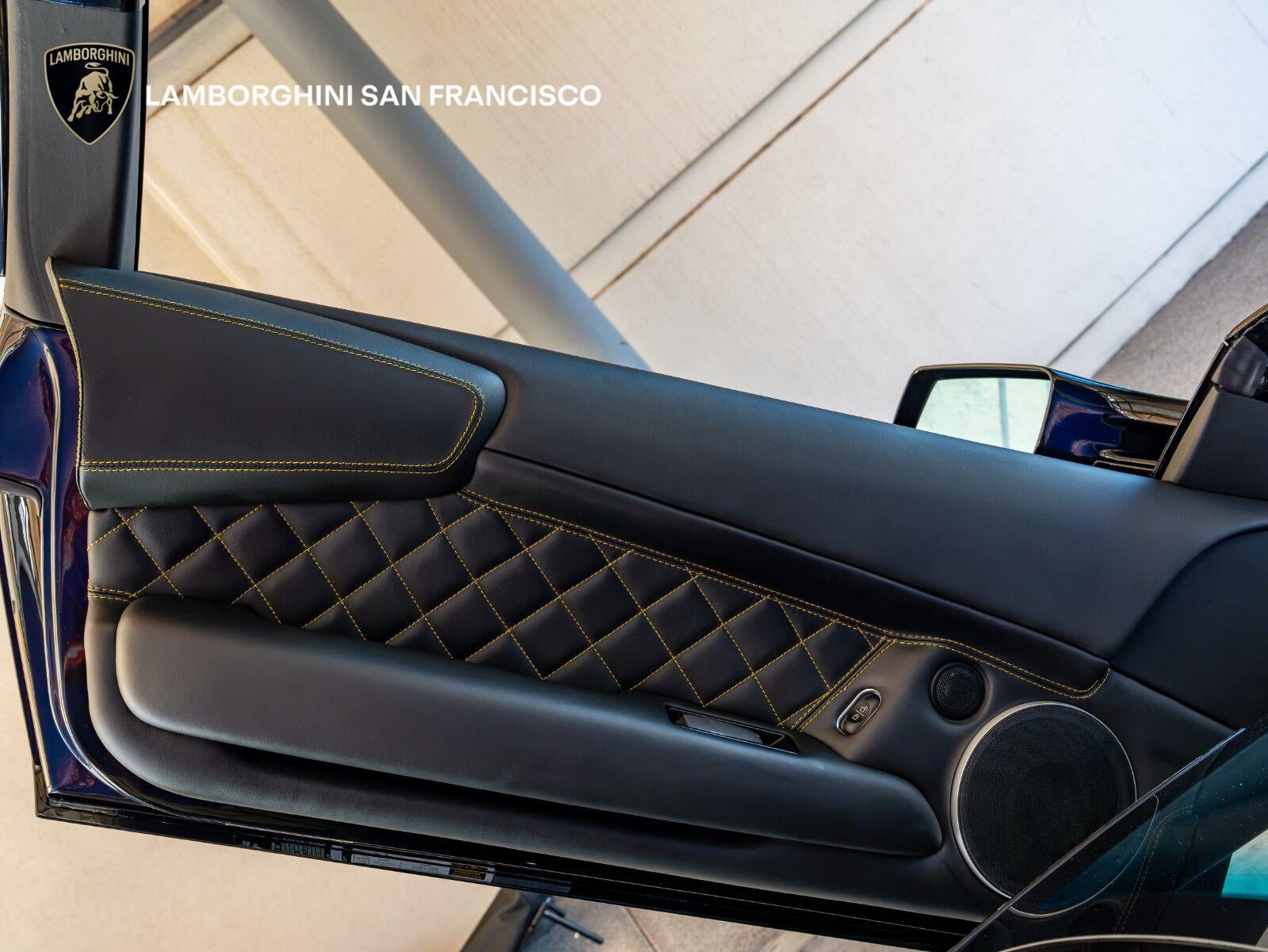 2007 Lamborghini Murcielago 2dr Roadster LP640