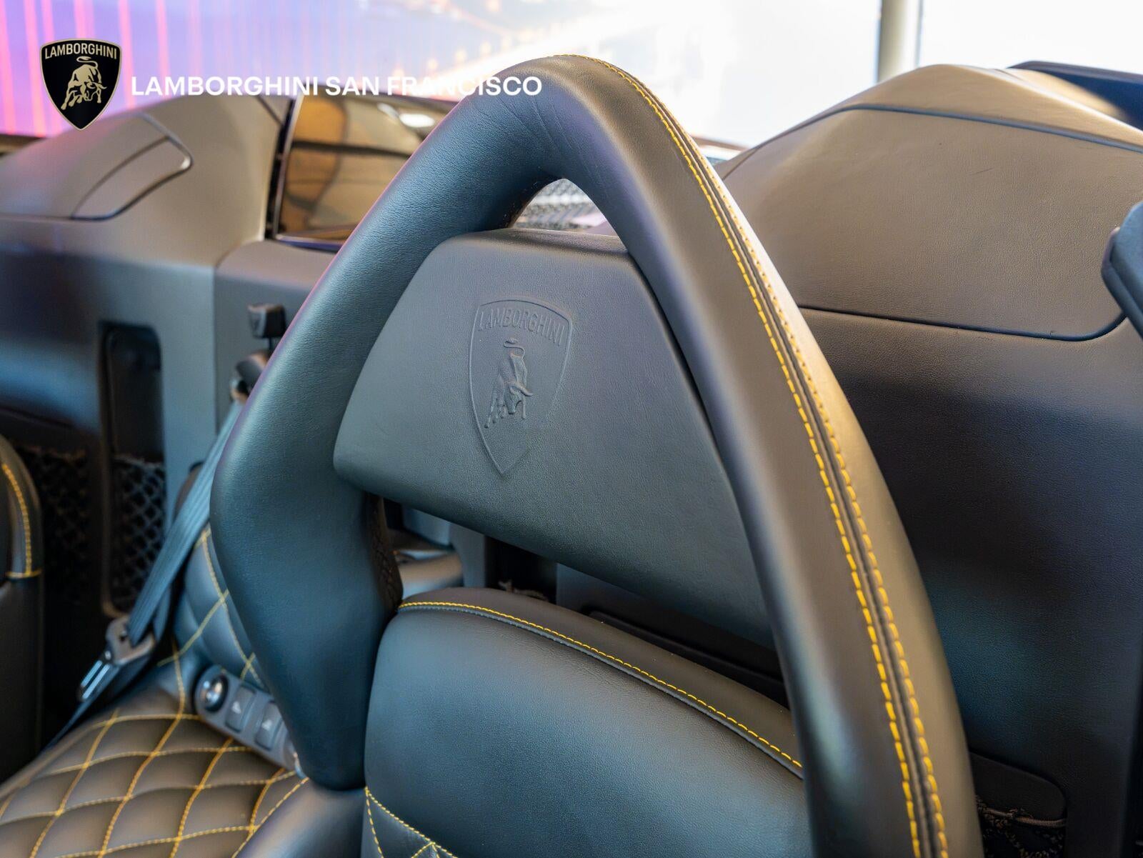 2007 Lamborghini Murcielago 2dr Roadster LP640