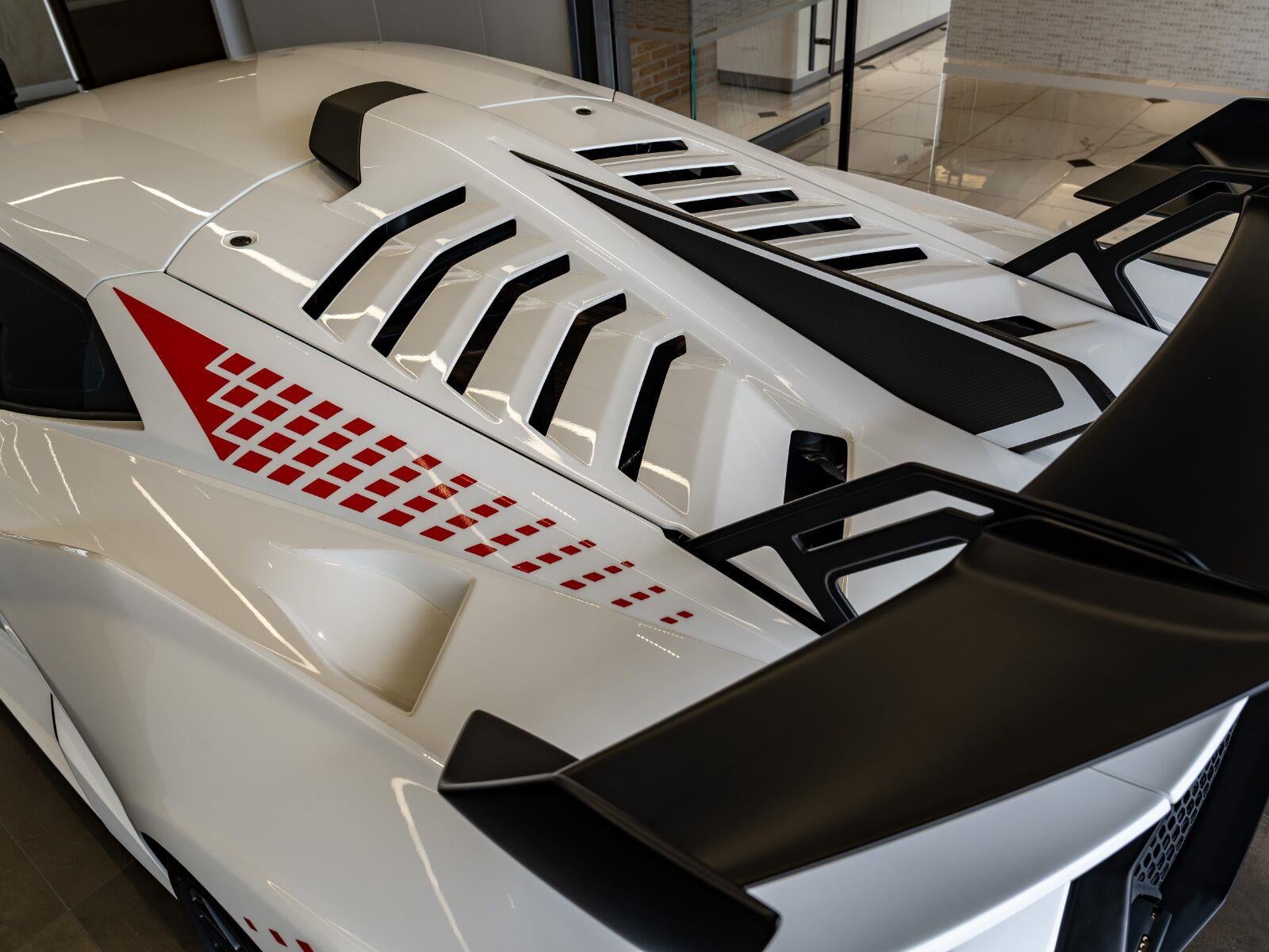 2022 Lamborghini Huracan STO Coupe
