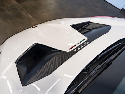2022 Lamborghini Huracan STO Coupe