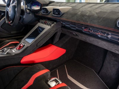 2022 Lamborghini Huracan STO Coupe