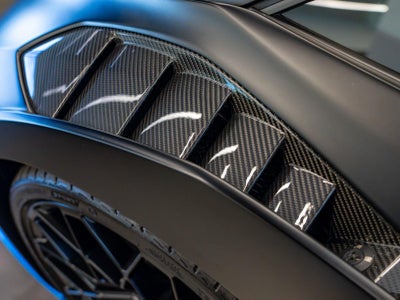 2024 Lamborghini Huracan STO