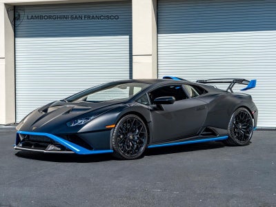 2024 Lamborghini Huracan STO