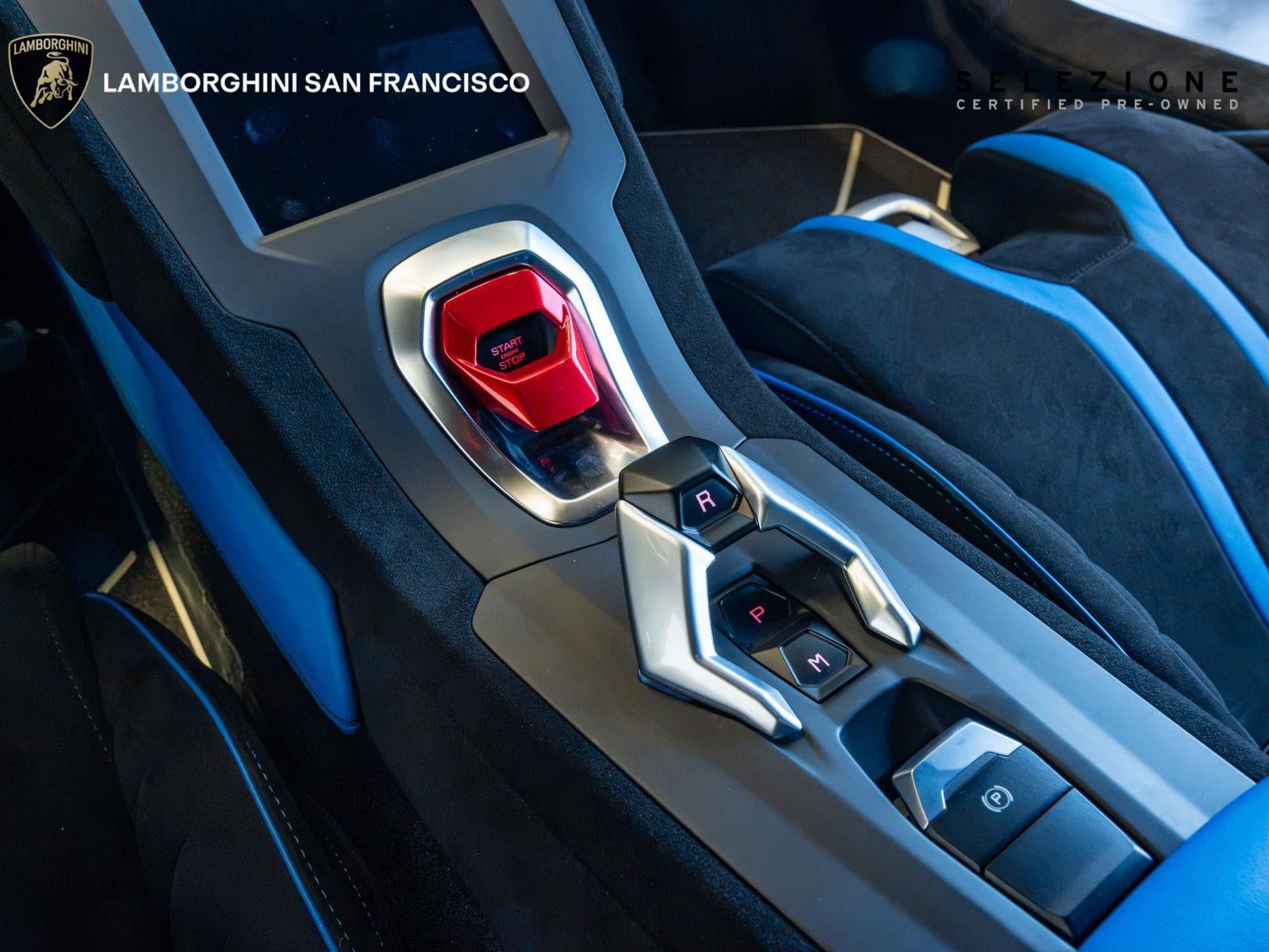 2024 Lamborghini Huracan STO
