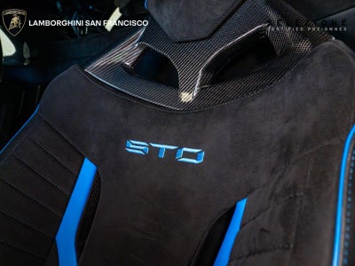 2024 Lamborghini Huracan STO