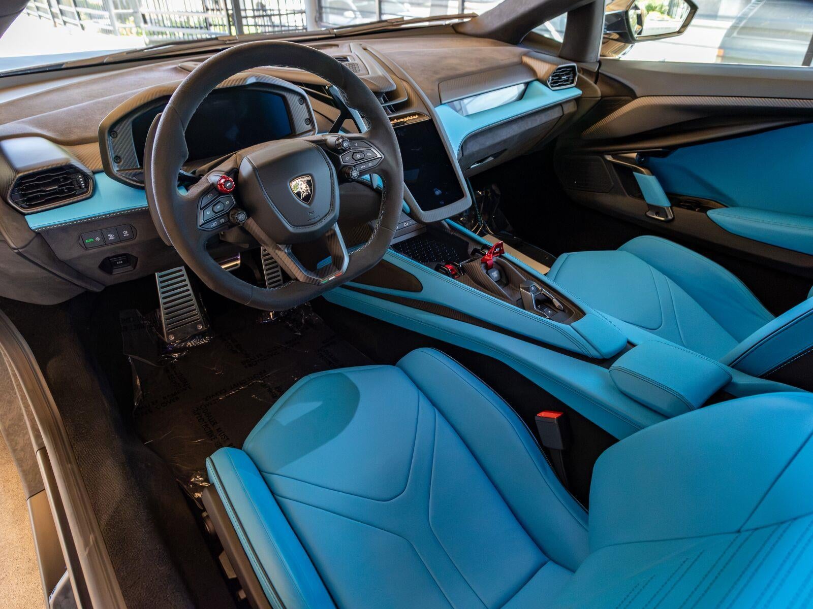 2026 Lamborghini Revuelto Coupe