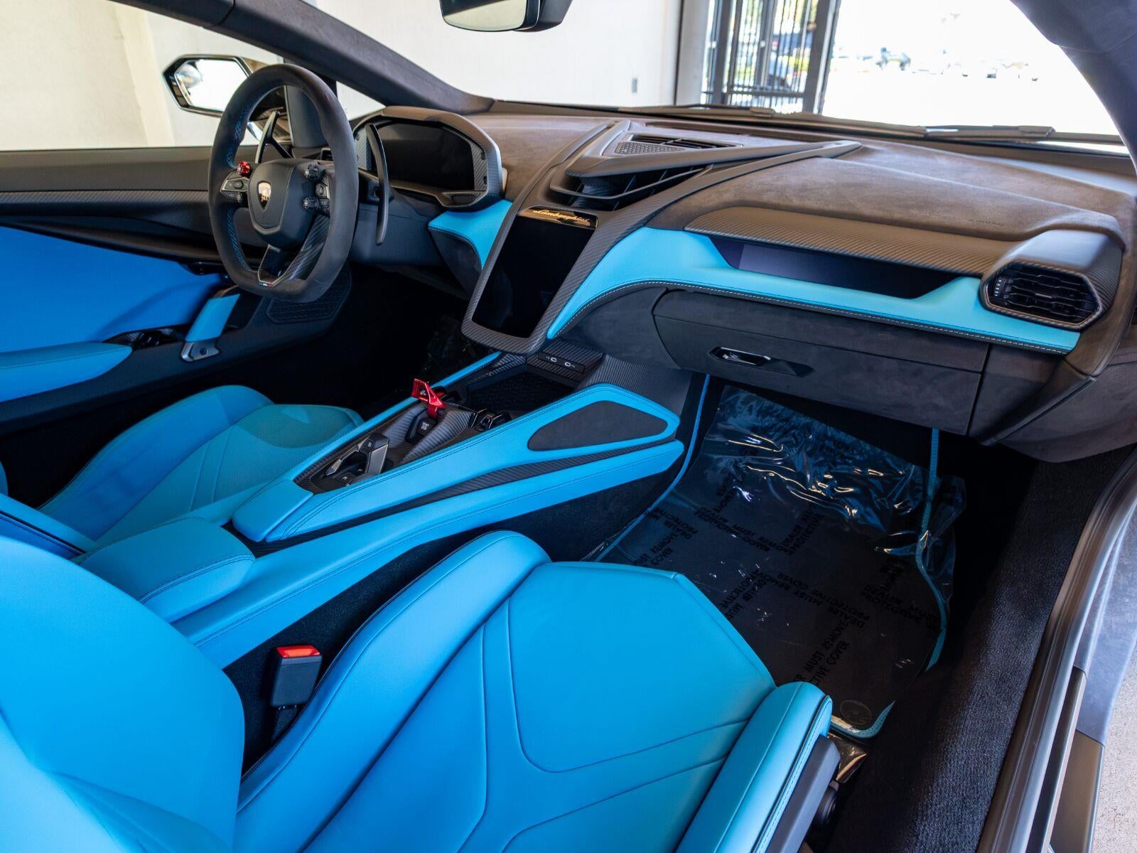 2026 Lamborghini Revuelto Coupe