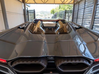 2026 Lamborghini Revuelto Coupe